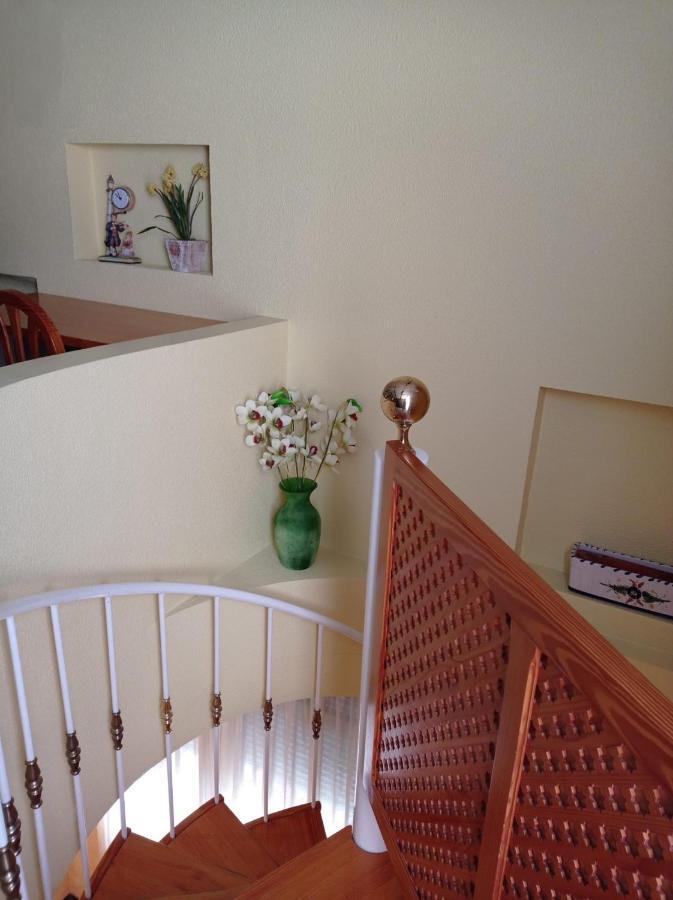 Apartamento Turistico Antigua Universidad Almagro Exterior photo