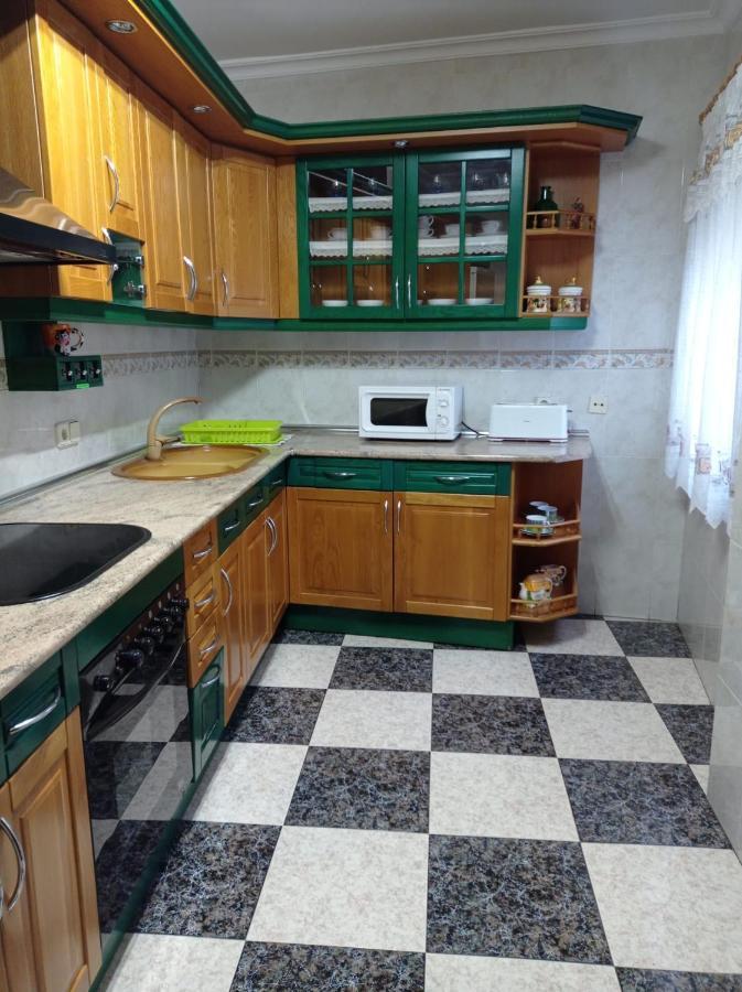 Apartamento Turistico Antigua Universidad Almagro Exterior photo